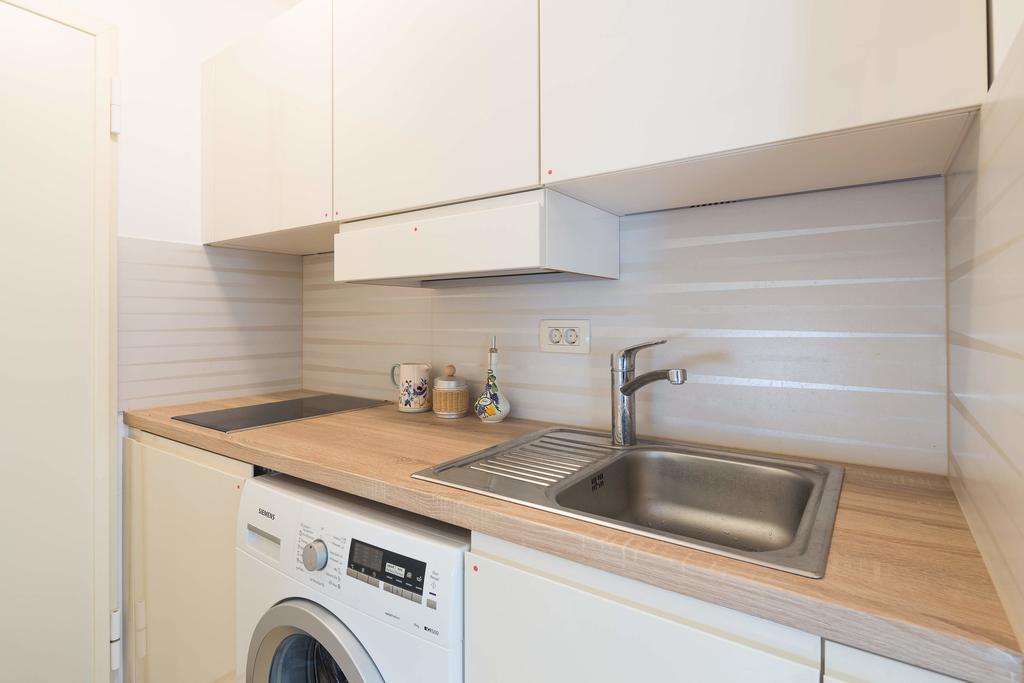 Phoenix Studio Apartment Split Buitenkant foto